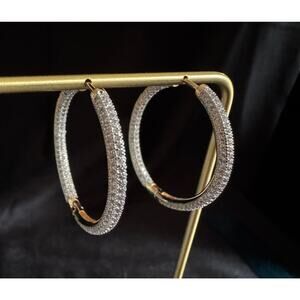 New 1.5" Rhinestone Textured Hoop Earrings Gold Tone E94